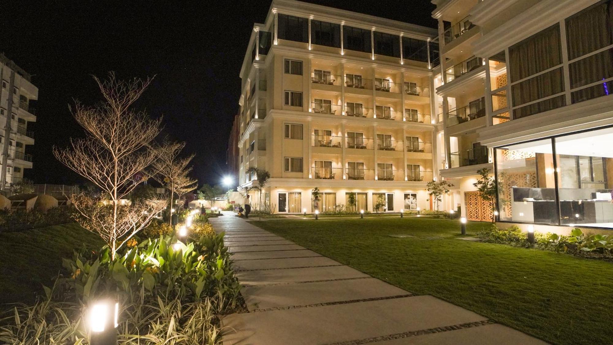 Antique Regency !! Luxurious Hotel In Digha !! Exterior photo