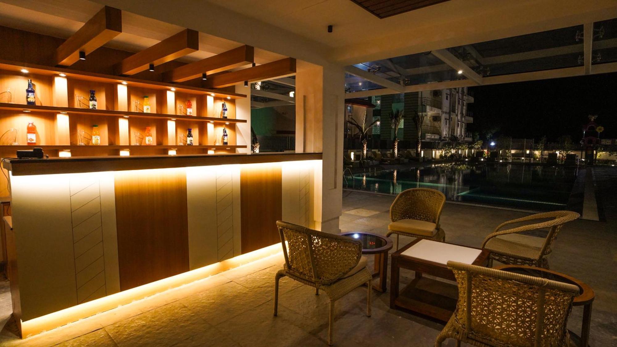 Antique Regency !! Luxurious Hotel In Digha !! Exterior photo