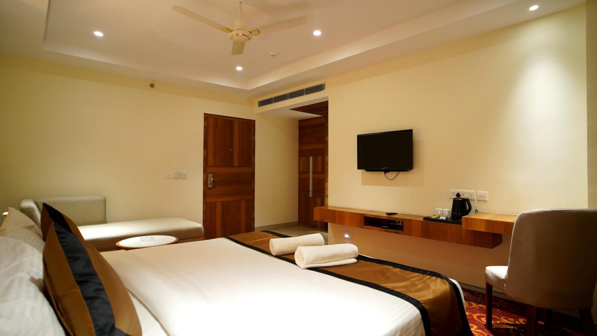 Antique Regency !! Luxurious Hotel In Digha !! Exterior photo