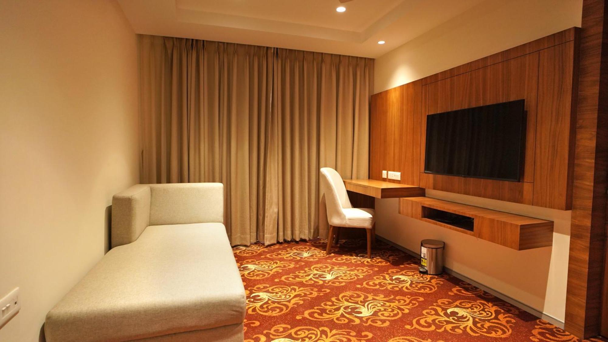 Antique Regency !! Luxurious Hotel In Digha !! Exterior photo